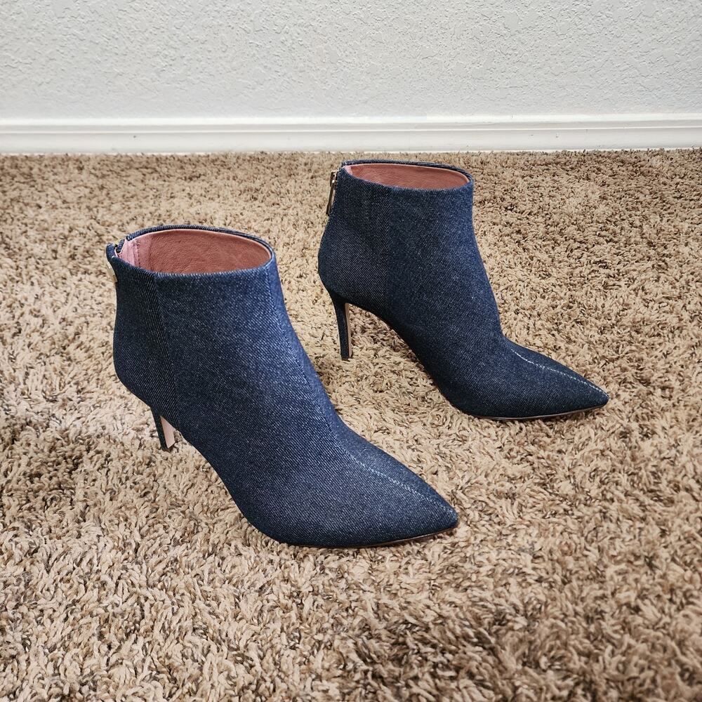 Louise et Cie Sonya Demin Pointed Toe Ankle Heel Boots 6.5 NEW Edgy Classic